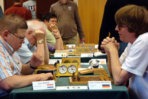 Bischoff gegen Jan Boer (NL)