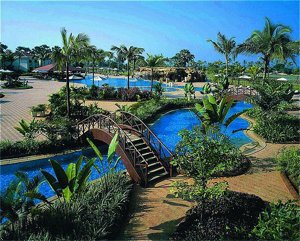 Poolnlage vom White Sands Resort Hotel