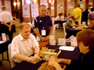 Sergeij Wassin aus der Ukraine mit Weiss gegen Dieter